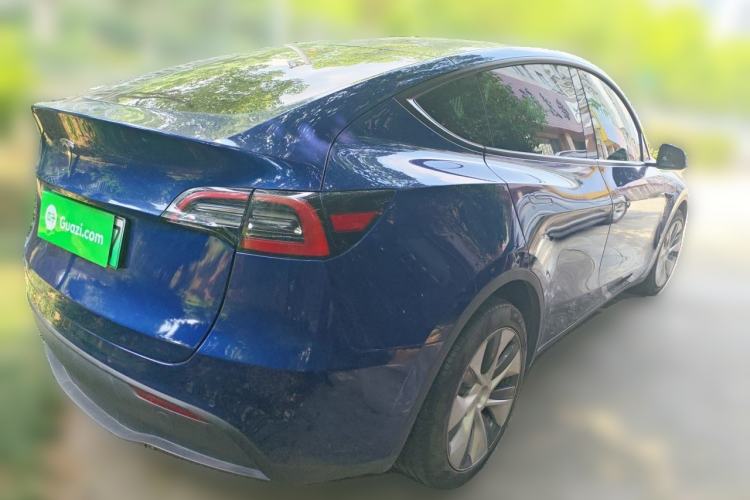 Used Tesla Model Y 2021 Standard Range Rear-Wheel Drive Version Rear Right 45 Deg
