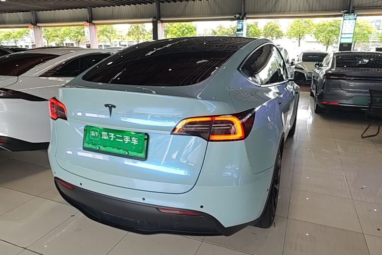 Used Tesla Model Y 2021 Standard Range Rear-Wheel Drive Version Rear Right 45 Deg