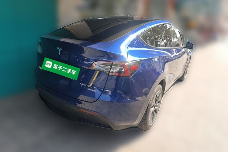 Used Tesla Model Y 2021 Standard Range Rear-Wheel Drive Version Rear Right 45 Deg