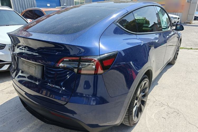 Used Tesla Model Y 2021 Long-Range All-Wheel-Drive Version Rear Right 45 Deg