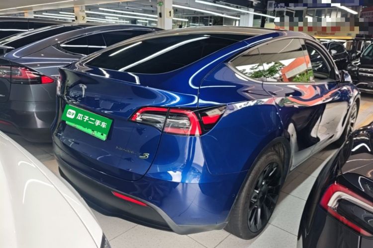 Used Tesla Model Y 2021 Long-Range All-Wheel-Drive Version 3D7 Rear Right 45 Deg
