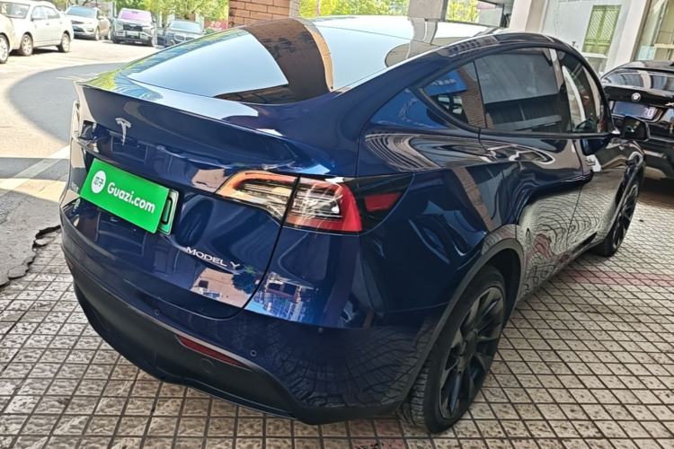Used Tesla Model Y 2021 Long-Range All-Wheel-Drive Version 3D7 Rear Right 45 Deg