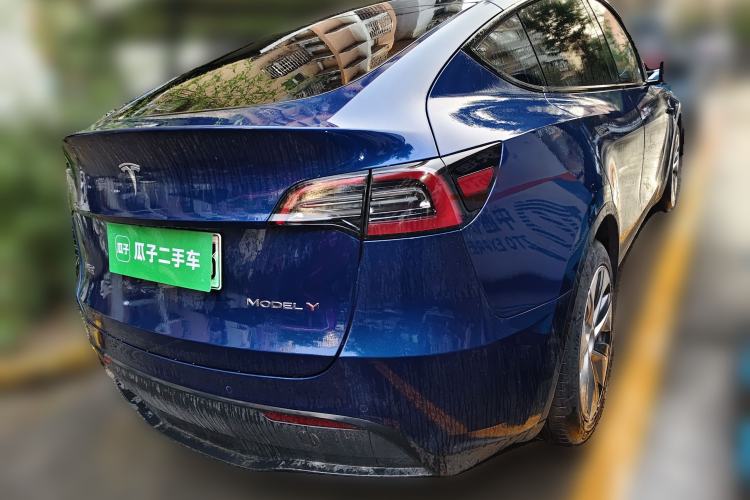 Used Tesla Model Y 2021 Long-Range All-Wheel-Drive Version Rear Right 45 Deg