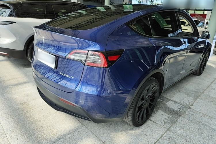 Used Tesla Model Y 2021 Long-Range All-Wheel-Drive Version 3D7 Rear Right 45 Deg