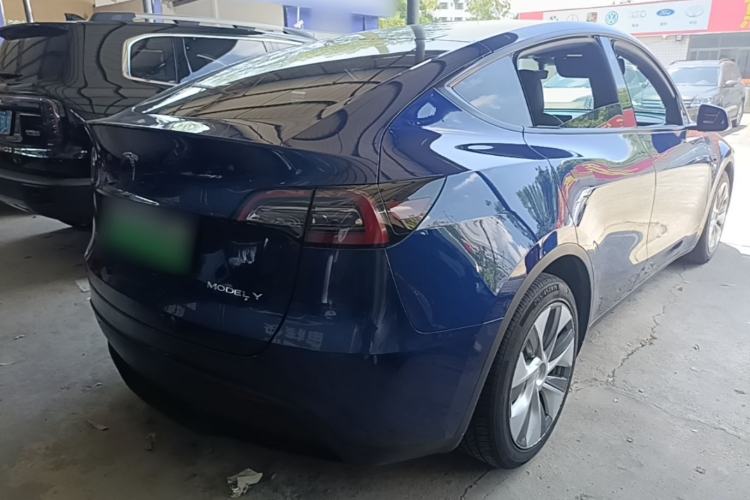 Used Tesla Model Y 2021 Standard Range Rear-Wheel Drive Version Rear Right 45 Deg