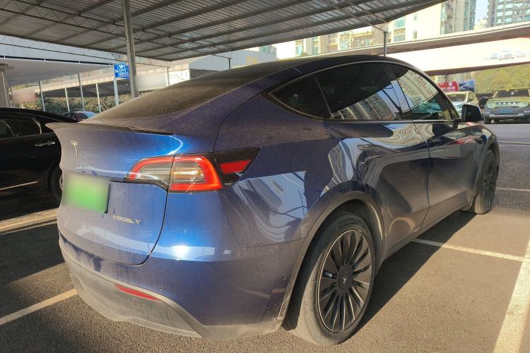 Used Tesla Model Y 2021 Standard Range Rear-Wheel Drive Version Rear Right 45 Deg