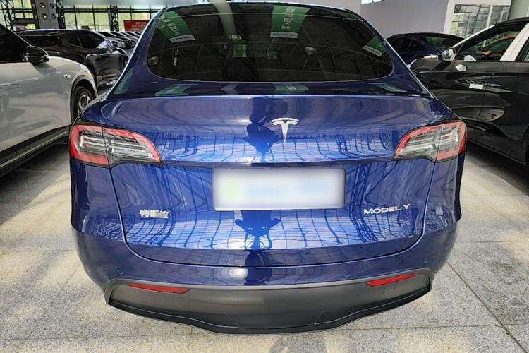 Used Tesla Model Y 2021 Long-Range All-Wheel-Drive Version 3D7 Rear