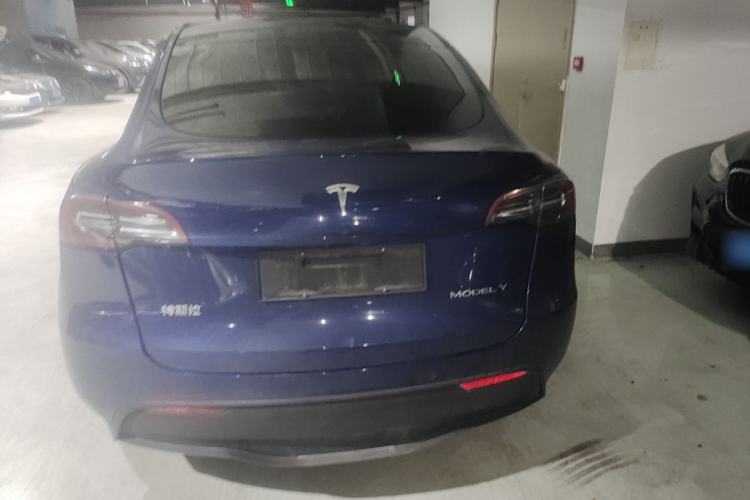 Used Tesla Model Y 2021 Long-Range All-Wheel-Drive Version Rear