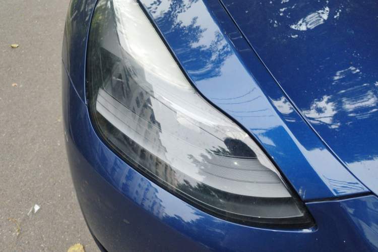 Used Tesla Model Y 2021 Long-Range All-Wheel-Drive Version 3D7 Right Front Headlight