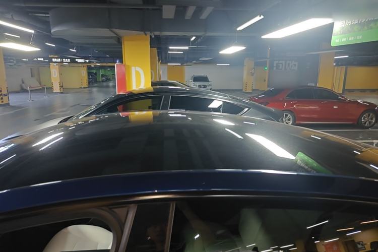 Used Tesla Model Y 2021 Long-Range All-Wheel-Drive Version 3D7 Roof