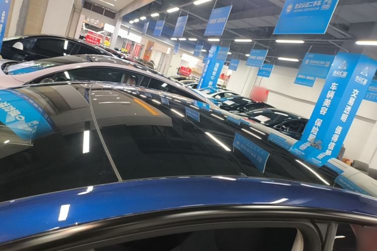 Used Tesla Model Y 2021 Long-Range All-Wheel-Drive Version 3D7 Roof