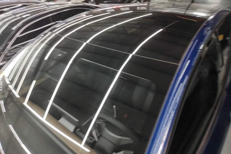 Used Tesla Model Y 2021 Long-Range All-Wheel-Drive Version 3D7 Roof