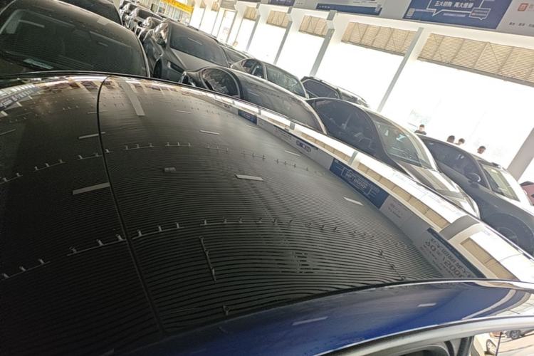 Used Tesla Model Y 2021 Standard Range Rear-Wheel Drive Version Roof