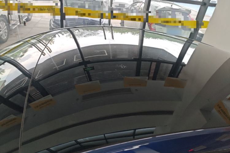 Used Tesla Model Y 2021 Standard Range Rear-Wheel Drive Version Roof
