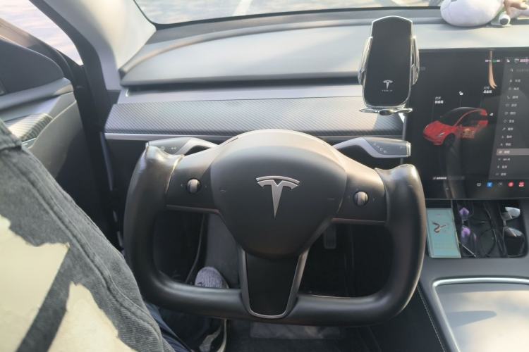 Used Tesla Model Y 2021 Revised Version Long-Range All-Wheel Drive Edition 3D5 Steering Wheel