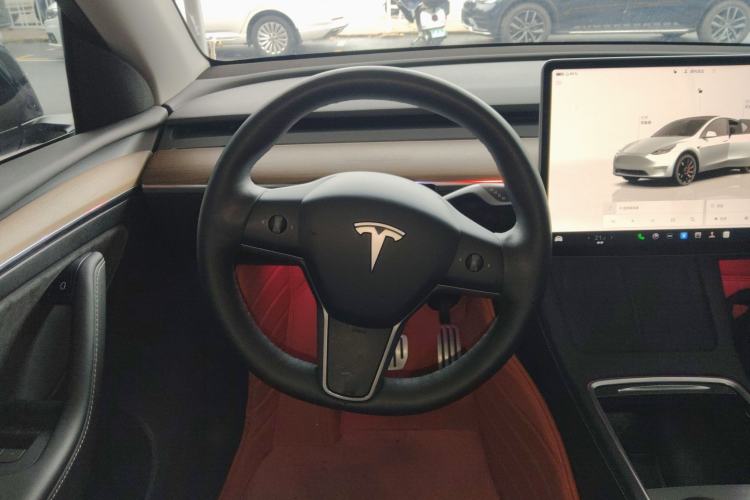 Used Tesla Model Y 2021 Performance High-Performance All-Wheel-Drive Version Steering Wheel
