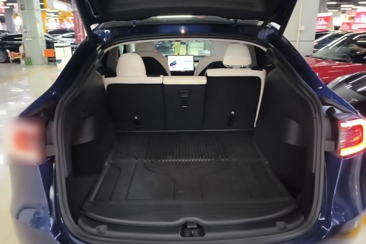 Used Tesla Model Y 2021 Performance High-Performance All-Wheel-Drive Version Trunk