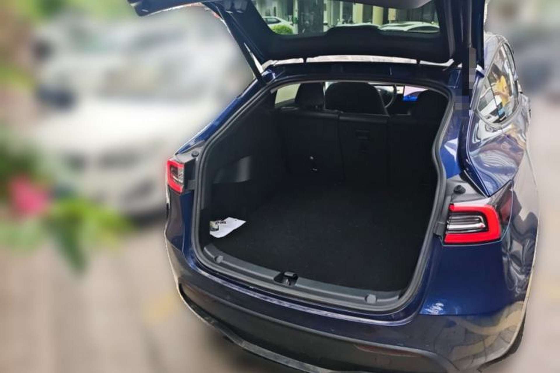 Used Tesla Model Y 2021 Performance High-Performance All-Wheel-Drive Version Trunk
