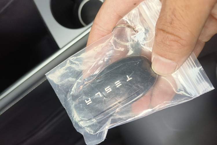 Used Tesla Model Y 2021 Performance High-Performance All-Wheel-Drive Version Vehicle Key