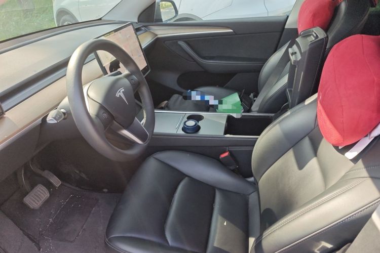 Used Tesla Model Y 2021 Standard Range Rear-Wheel Drive Version Left Front Seat