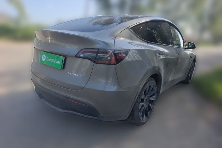 Used Tesla Model Y 2021 Standard Range Rear-Wheel Drive Version Rear Right 45 Deg