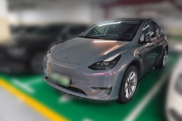 Used Tesla Model Y 2021 Long-Range All-Wheel-Drive Version 3D7