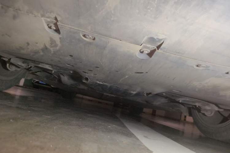 Used Tesla Model Y 2021 Long-Range All-Wheel-Drive Version Chassis Rear