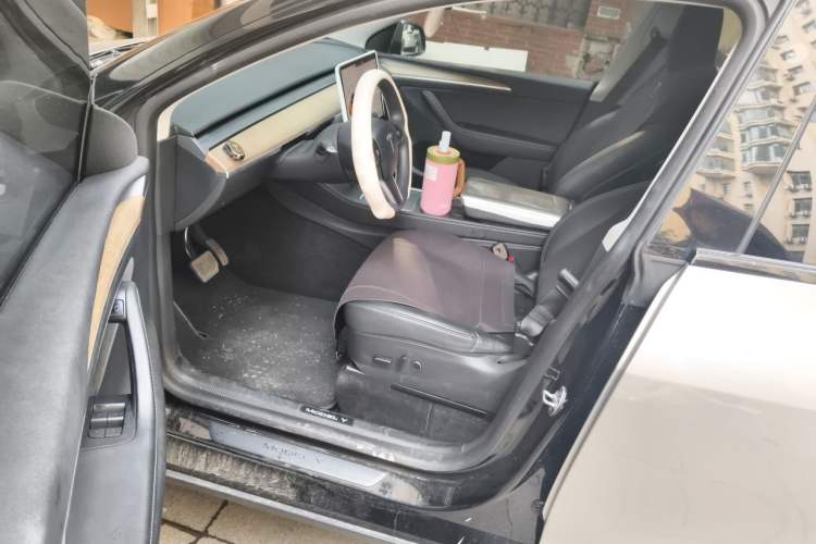 Used Tesla Model Y 2021 Standard Range Rear-Wheel Drive Version Driver Seat