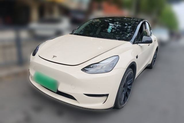 Ojetý Tesla Model Y 2021 Standard Range Rear-Wheel Drive Version