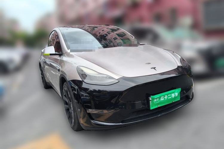 Used Tesla Model Y 2021 Standard Range Rear-Wheel Drive Version Front Right 45 Deg