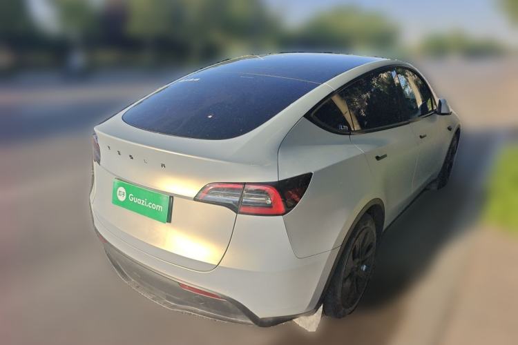 Used Tesla Model Y 2021 Standard Range Rear-Wheel Drive Version Rear Right 45 Deg