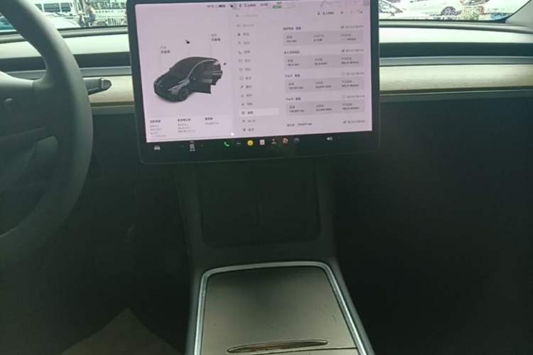Used Tesla Model Y 2021 Long-Range All-Wheel-Drive Version Audio And AC Panel