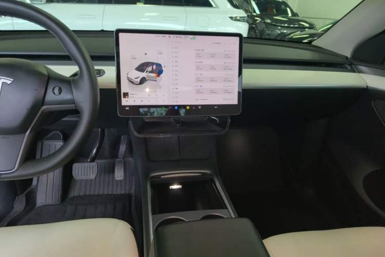 Used Tesla Model Y 2021 Revised Version 2 Long-Range All-Wheel-Drive Edition Audio And AC Panel