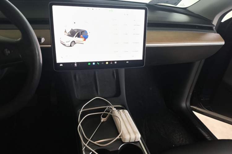 Used Tesla Model Y 2021 Long-Range All-Wheel-Drive Version Audio And AC Panel