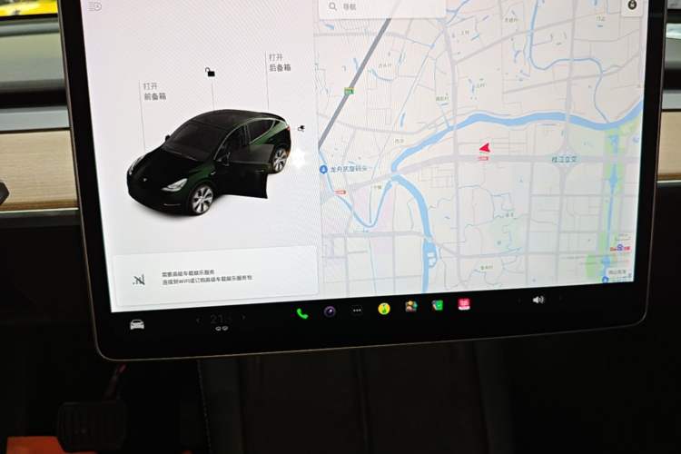 Used Tesla Model Y 2021 Long-Range All-Wheel-Drive Version Audio And AC Panel