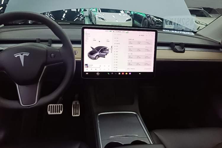 Used Tesla Model Y 2021 Long-Range All-Wheel-Drive Version 3D7 Audio And AC Panel