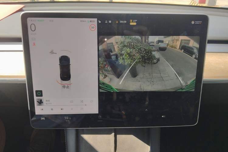 Used Tesla Model Y 2021 Standard Range Rear-Wheel Drive Version Audio And AC Panel