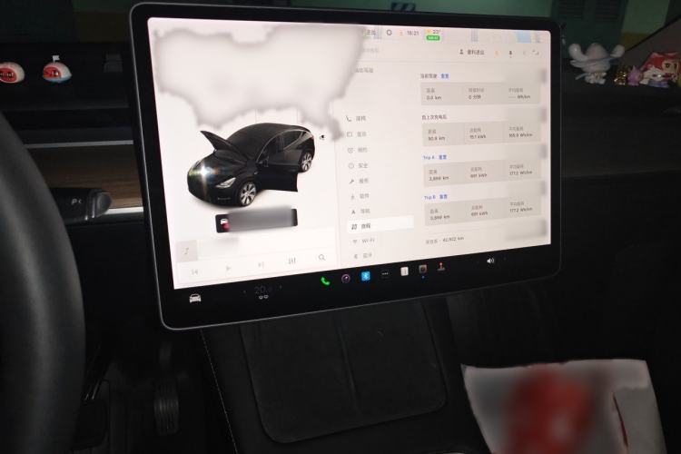 Used Tesla Model Y 2021 Long-Range All-Wheel-Drive Version Audio And AC Panel