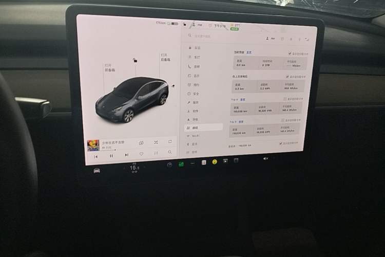 Used Tesla Model Y 2021 Standard Range Rear-Wheel Drive Version Audio And AC Panel