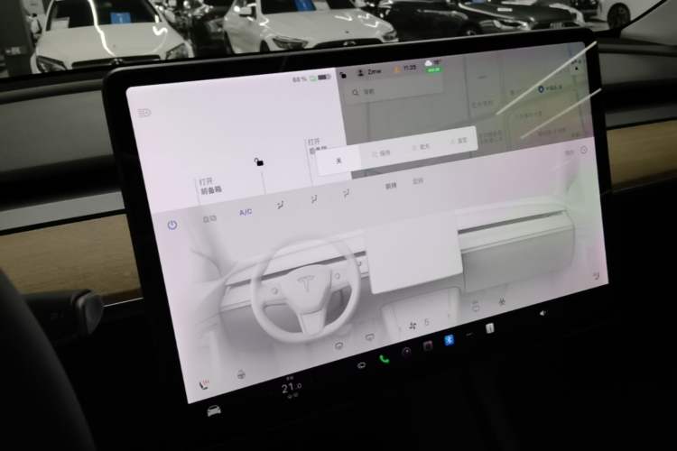 Used Tesla Model Y 2021 Standard Range Rear-Wheel Drive Version Audio And AC Panel