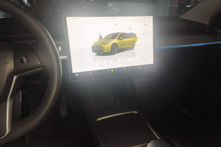 Used Tesla Model Y 2021 Revised Version 2 Long-Range All-Wheel-Drive Edition Audio And AC Panel