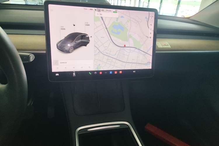 Used Tesla Model Y 2021 Standard Range Rear-Wheel Drive Version Audio And AC Panel