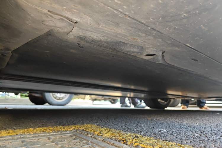 Used Tesla Model Y 2021 Standard Range Rear-Wheel Drive Version Chassis Front Left