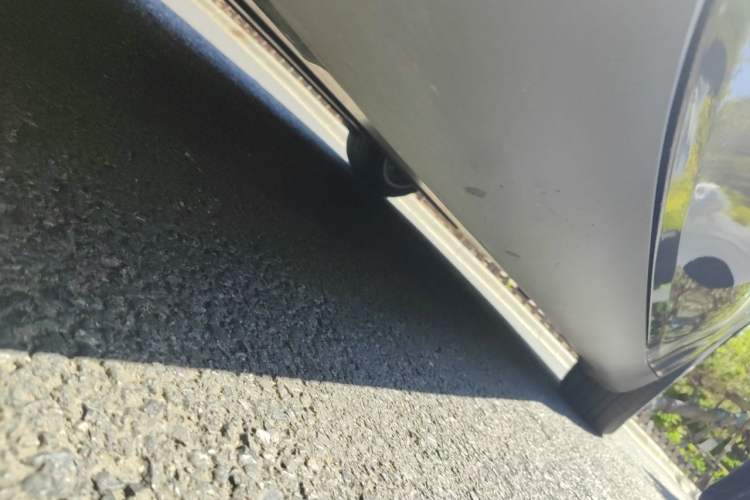 Used Tesla Model Y 2021 Standard Range Rear-Wheel Drive Version Chassis Front Left