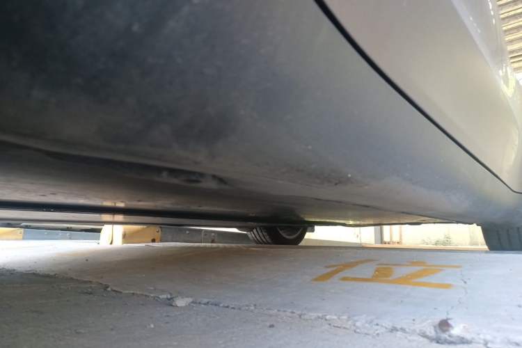 Used Tesla Model Y 2021 Standard Range Rear-Wheel Drive Version Chassis Front Left