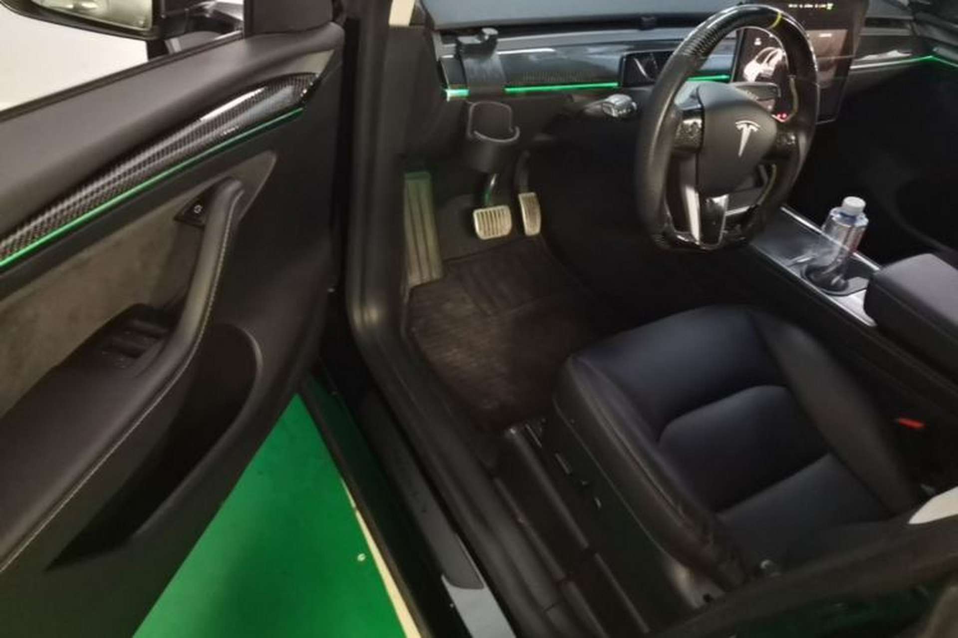 Used Tesla Model Y 2021 Standard Range Rear-Wheel Drive Version Driver Seat