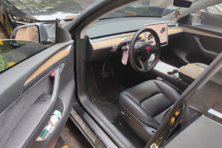Used Tesla Model Y 2021 Standard Range Rear-Wheel Drive Version Driver Seat