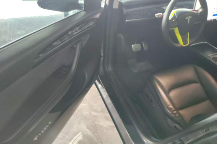 Used Tesla Model Y 2021 Standard Range Rear-Wheel Drive Version Driver Seat