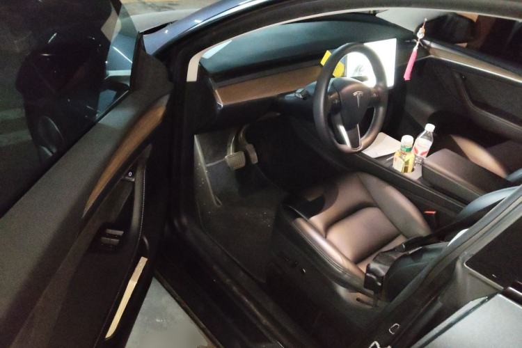 Used Tesla Model Y 2021 Standard Range Rear-Wheel Drive Version Driver Seat