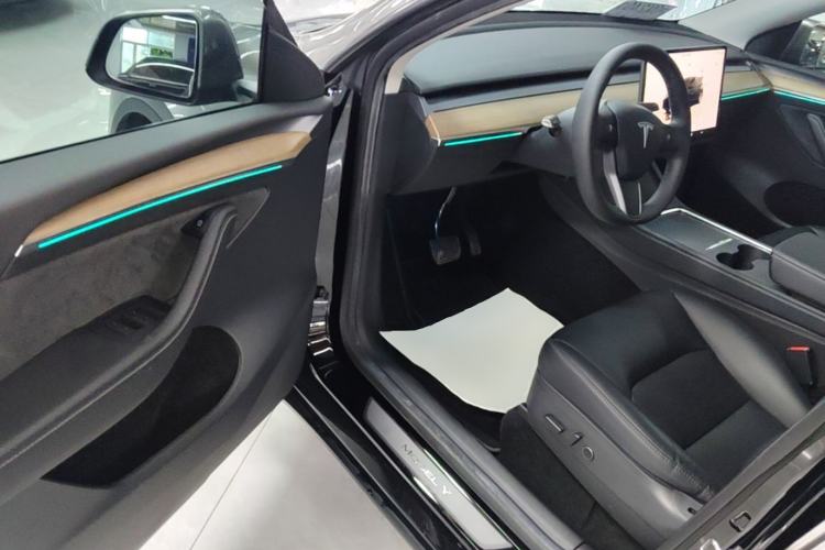 Used Tesla Model Y 2021 Revised Version 2 Long-Range All-Wheel-Drive Edition Driver Seat